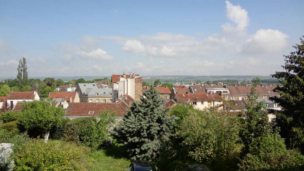 A LOUER ! SAINT-CYR L'ECOLE : Studio de 25.04m² A LOUER ! SAINT-CYR L'ECOLE : Studio de 25.04m²