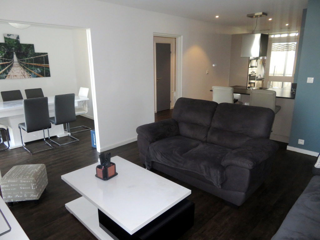 A VENDRE EXCLUSIVITE BREST SAINT MICHEL / GAMBETTA APPARTEMENT T5/6 99 m2 BALCONS VUE MER A VENDRE EXCLUSIVITE BREST SAINT MICHEL / GAMBETTA APPARTEMENT T5/6 99 m2 BALCONS VUE MER