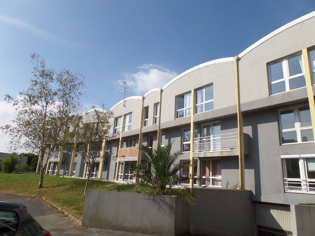 LOCATION BREST OCTROI PILIER ROUGE APPARTEMENT T2 54M² LOCATION BREST OCTROI PILIER ROUGE APPARTEMENT T2 54M²