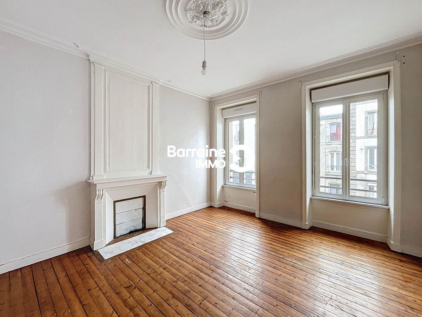 LOCATION BREST CENTRE JAURES APPARTEMENT T2 47,55 M² BEAUX VOLUMES AU PIED DU TRAMWAY LOCATION BREST CENTRE JAURES APPARTEMENT T2 47,55 M² BEAUX VOLUMES AU PIED DU TRAMWAY