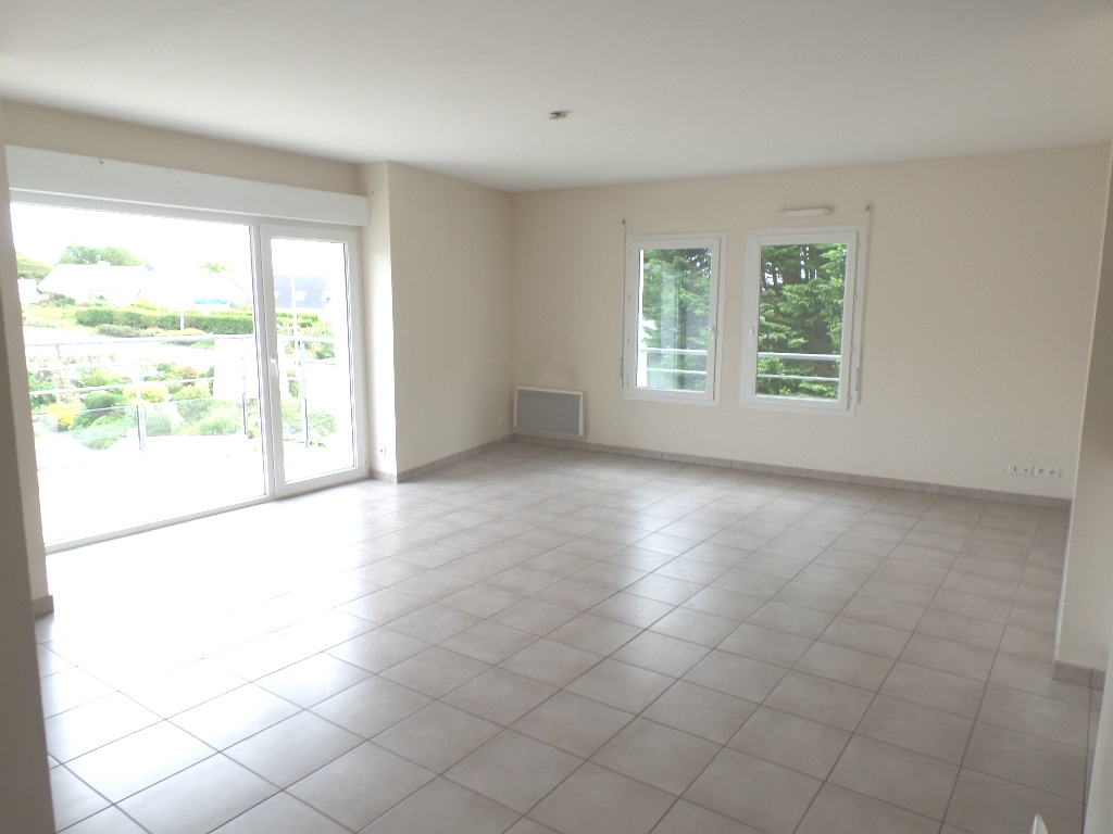 LOCATION BREST LAMBEZELLEC APPARTEMENT T4 82,50 m² TERRASSE PARKING LOCATION BREST LAMBEZELLEC APPARTEMENT T4 82,50 m² TERRASSE PARKING