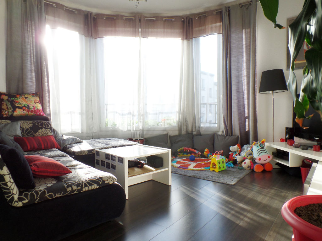 A LOUER BREST SIAM COURS DAJOT APPARTEMENT T2 52.38m² A LOUER BREST SIAM COURS DAJOT APPARTEMENT T2 52.38m²