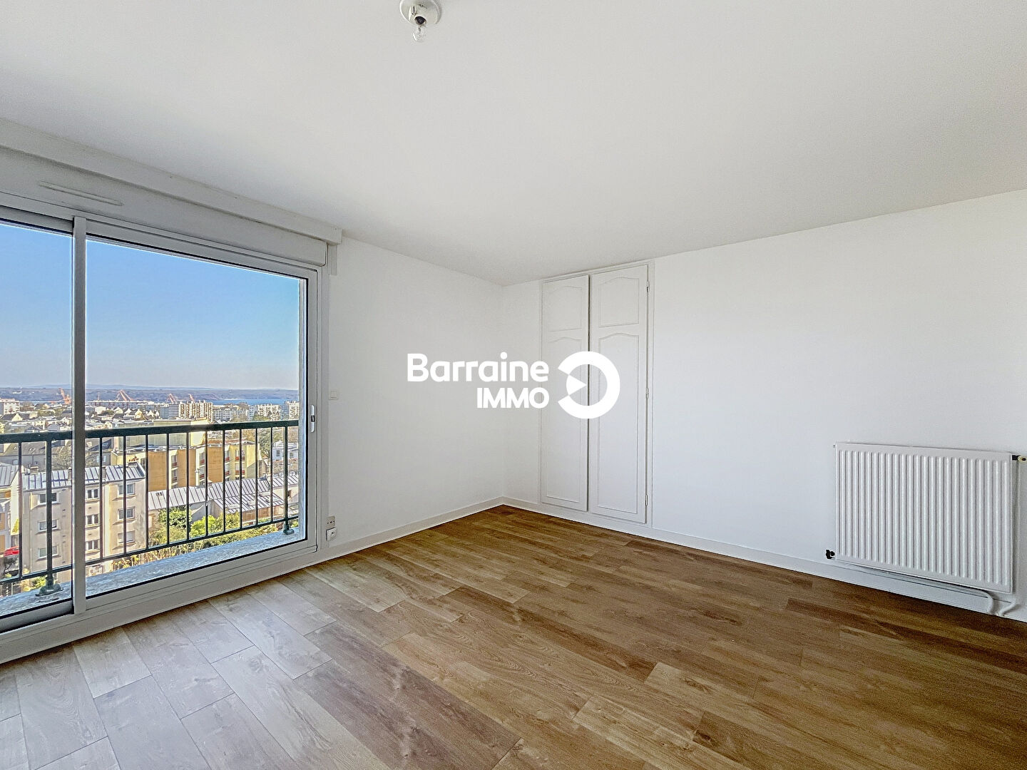 LOCATION BREST PILIER ROUGE APPARTEMENT T4 81 M² VUE MER PROCHE CENTRE VILLE ET TRAMWAY LOCATION BREST PILIER ROUGE APPARTEMENT T4 81 M² VUE MER PROCHE CENTRE VILLE ET TRAMWAY