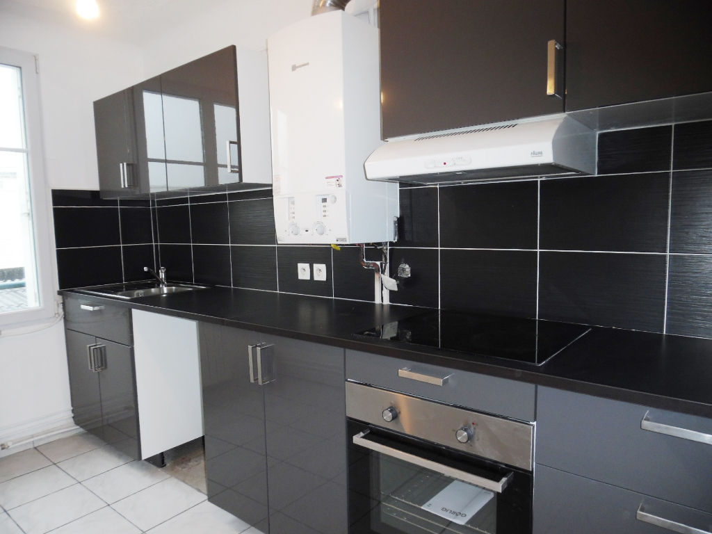 LOCATION BREST APPARTEMENT RECOUVRANCE CAFFARELLI T3 55, 03 M2 LOCATION BREST APPARTEMENT RECOUVRANCE CAFFARELLI T3 55, 03 M2