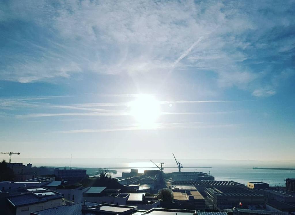 LOCATION BREST RECOUVRANCE APPARTEMENT T4 VUE MER GARAGE BALCON LOCATION BREST RECOUVRANCE APPARTEMENT T4 VUE MER GARAGE BALCON