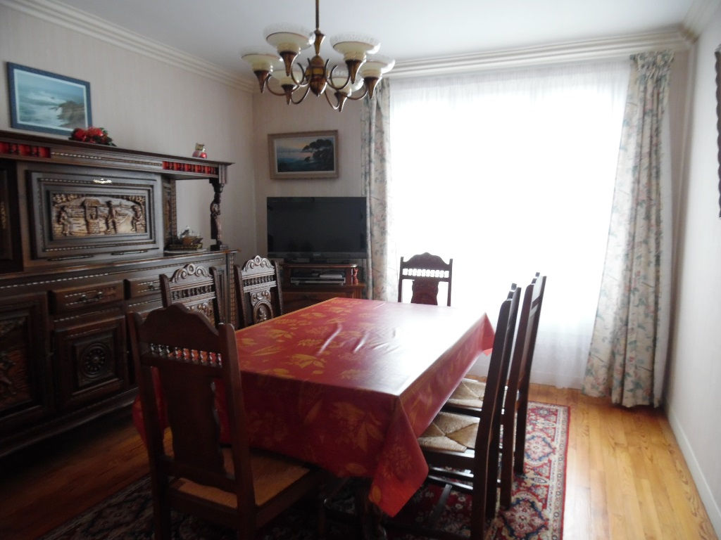 A VENDRE EXCLUSIVITE BREST STRASBOURG APPARTEMENT T4 67M² 3 CHAMBRES DALLE BETON GARAGE FERME A VENDRE EXCLUSIVITE BREST STRASBOURG APPARTEMENT T4 67M² 3 CHAMBRES DALLE BETON GARAGE FERME