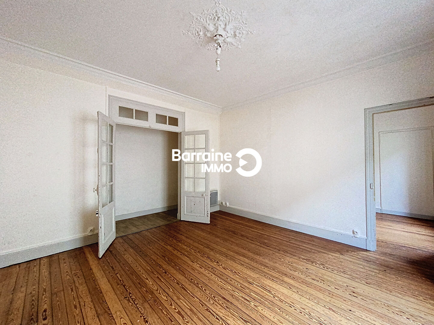 LOCATION BREST CENTRE JAURES APPARTEMENT T3 76.42 M² BEAUCOUP DE CACHET LOCATION BREST CENTRE JAURES APPARTEMENT T3 76.42 M² BEAUCOUP DE CACHET