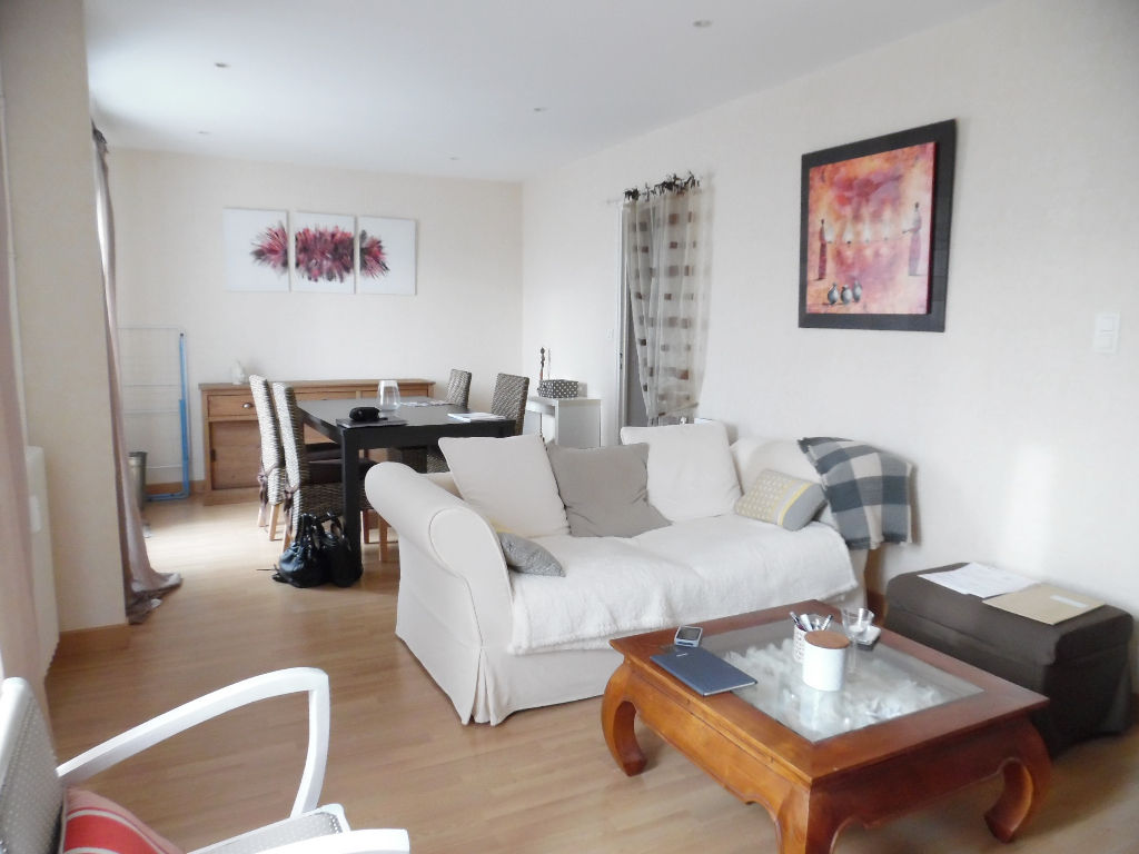 A VENDRE EXCLUSIVITE BREST PETIT PARIS APPARTEMENT T3 TRANSFORME EN T2 55M² 1 CHAMBRE DALLE BETON PARFAIT ETE A VENDRE EXCLUSIVITE BREST PETIT PARIS APPARTEMENT T3 TRANSFORME EN T2 55M² 1 CHAMBRE DALLE BETON PARFAIT ETE