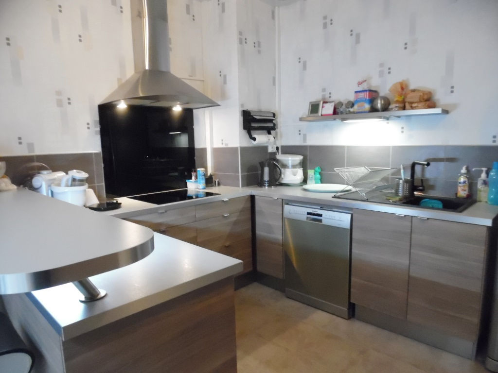 A VENDRE EXCLUSIVITE BREST HARTELOIRE APPARTEMENT ATYPIQUE T3 65M² DALLE BETON PARFAIT ETAT A VENDRE EXCLUSIVITE BREST HARTELOIRE APPARTEMENT ATYPIQUE T3 65M² DALLE BETON PARFAIT ETAT