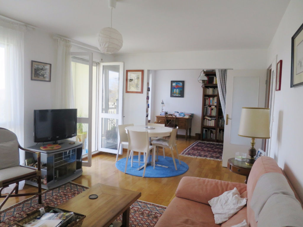 A VENDRE BREST GEANT APPARTEMENT T4 80 M² DALLE BETON BALCON ASCENSEUR PARKING PRIVE A VENDRE BREST GEANT APPARTEMENT T4 80 M² DALLE BETON BALCON ASCENSEUR PARKING PRIVE