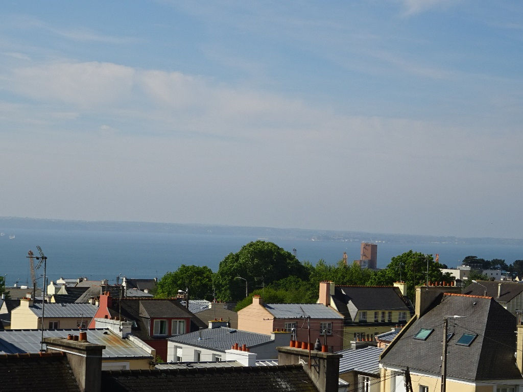 A VENDRE BREST LE GUELMEUR APPARTEMENT T4 66 M² VUE MER GARAGE DERNIER ETAGE A VENDRE BREST LE GUELMEUR APPARTEMENT T4 66 M² VUE MER GARAGE DERNIER ETAGE
