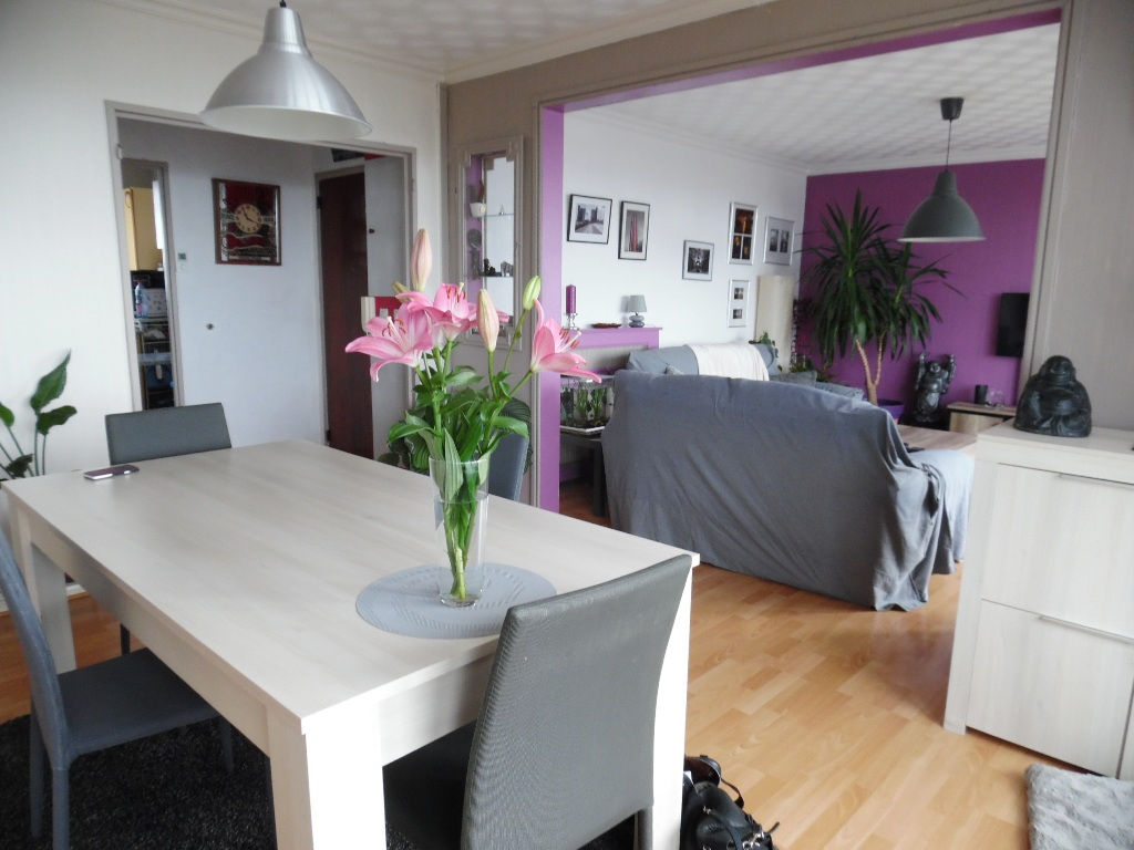 A VENDRE BREST KERBONNE APPARTEMENT T5 88M² 3 CHAMBRES ASCENSEUR BALCON VUE MER PANORAMIQUE PARKING LOCATAIRE EN PLACE A VENDRE BREST KERBONNE APPARTEMENT T5 88M² 3 CHAMBRES ASCENSEUR BALCON VUE MER PANORAMIQUE PARKING LOCATAIRE EN PLACE
