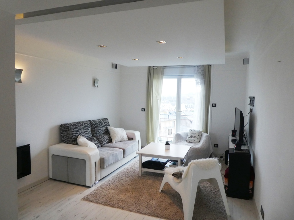 A VENDRE BREST LE LANDAIS APPARTEMENT T4 de 65.88 m² PARFAIT ETAT VUE MER LOCATAIRE EN PLACE A VENDRE BREST LE LANDAIS APPARTEMENT T4 de 65.88 m² PARFAIT ETAT VUE MER LOCATAIRE EN PLACE