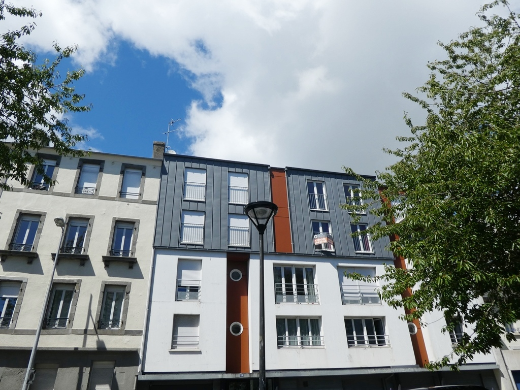 VENDU BREST PILIER ROUGE APPARTEMENT T2 45 m2 RESIDENCE DE 2007 EXPOSE SUD ASCENSEUR PARKING LOCATAIRE EN PLACE VENDU BREST PILIER ROUGE APPARTEMENT T2 45 m2 RESIDENCE DE 2007 EXPOSE SUD ASCENSEUR PARKING LOCATAIRE EN PLACE