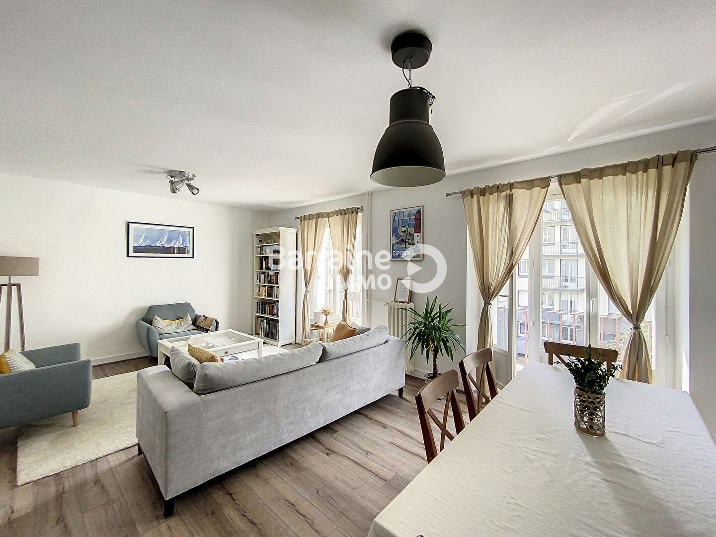 A LOUER BREST CENTRE VILLE LIBERTE APPARTEMENT T3 84.82 m² ASCENSEUR A LOUER BREST CENTRE VILLE LIBERTE APPARTEMENT T3 84.82 m² ASCENSEUR