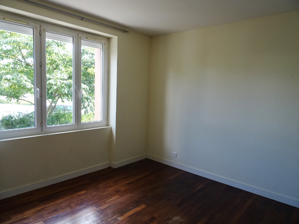 A VENDRE BREST PLACE DE STRASBOURG APPARTEMENT T3 60M² GARAGE JARDIN PRIVATIF DE 175M² A VENDRE BREST PLACE DE STRASBOURG APPARTEMENT T3 60M² GARAGE JARDIN PRIVATIF DE 175M²