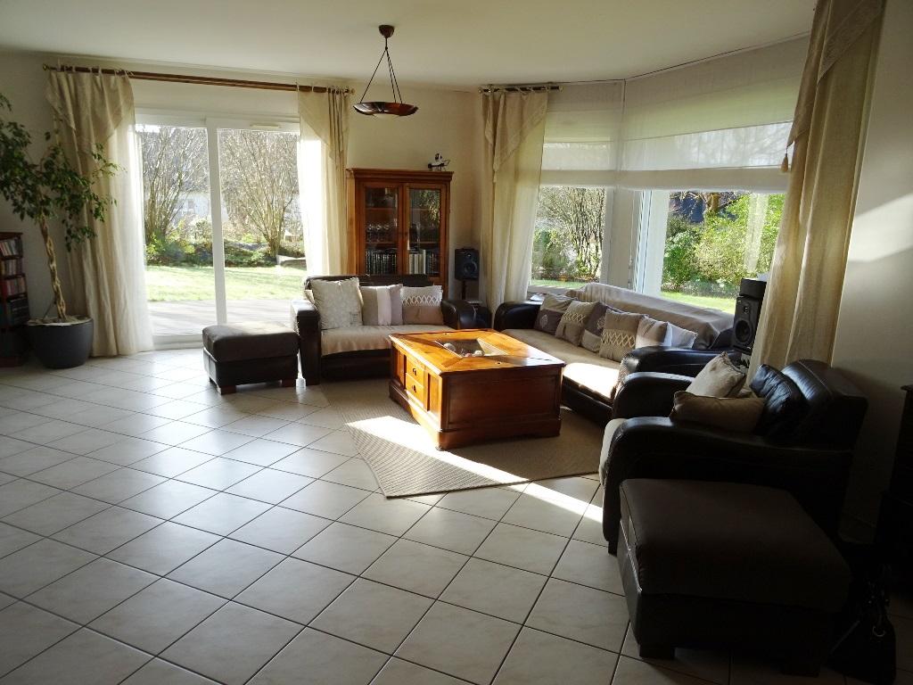 VENDUE BREST SAINT PIERRE MAISON T7 126 m² 4 CHAMBRES NON MITOYENNE JARDIN GARAGE VENDUE BREST SAINT PIERRE MAISON T7 126 m² 4 CHAMBRES NON MITOYENNE JARDIN GARAGE