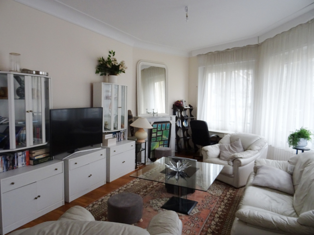 VENDU EXCLUSIVITE BREST SAINT-MARTIN APPARTEMENT T4 75.76M² VUES DEGAGEES PLEIN SUD APERÇU MER PLACE DE PARKING PRIVATIVE VENDU EXCLUSIVITE BREST SAINT-MARTIN APPARTEMENT T4 75.76M² VUES DEGAGEES PLEIN SUD APERÇU MER PLACE DE PARKING PRIVATIVE