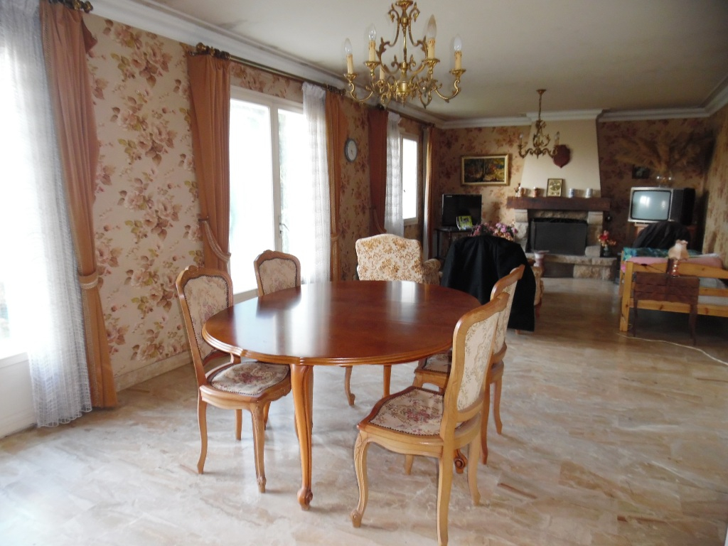 VENDU BREST SAINT PIERRE MAISON T5 3 CHAMBRES 113M² SOUS SOL JARDIN DIVISIBLE VENDU BREST SAINT PIERRE MAISON T5 3 CHAMBRES 113M² SOUS SOL JARDIN DIVISIBLE