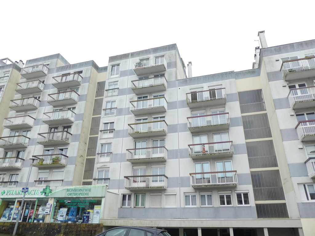 EXCLUSIVITE A VENDRE BREST STRASBOURG APPARTEMENT T6 114M² 3 CHAMBRES DERNIER ETAGE ASCENSEUR 3 BALCONS PARKING EXCLUSIVITE A VENDRE BREST STRASBOURG APPARTEMENT T6 114M² 3 CHAMBRES DERNIER ETAGE ASCENSEUR 3 BALCONS PARKING