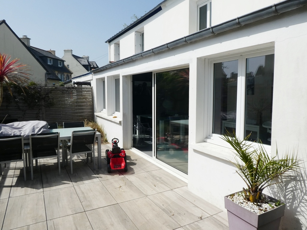 VENDU BREST LAMBEZELLEC MAISON 107M² JARDIN TERRASSE SECTEUR CALME VENDU BREST LAMBEZELLEC MAISON 107M² JARDIN TERRASSE SECTEUR CALME