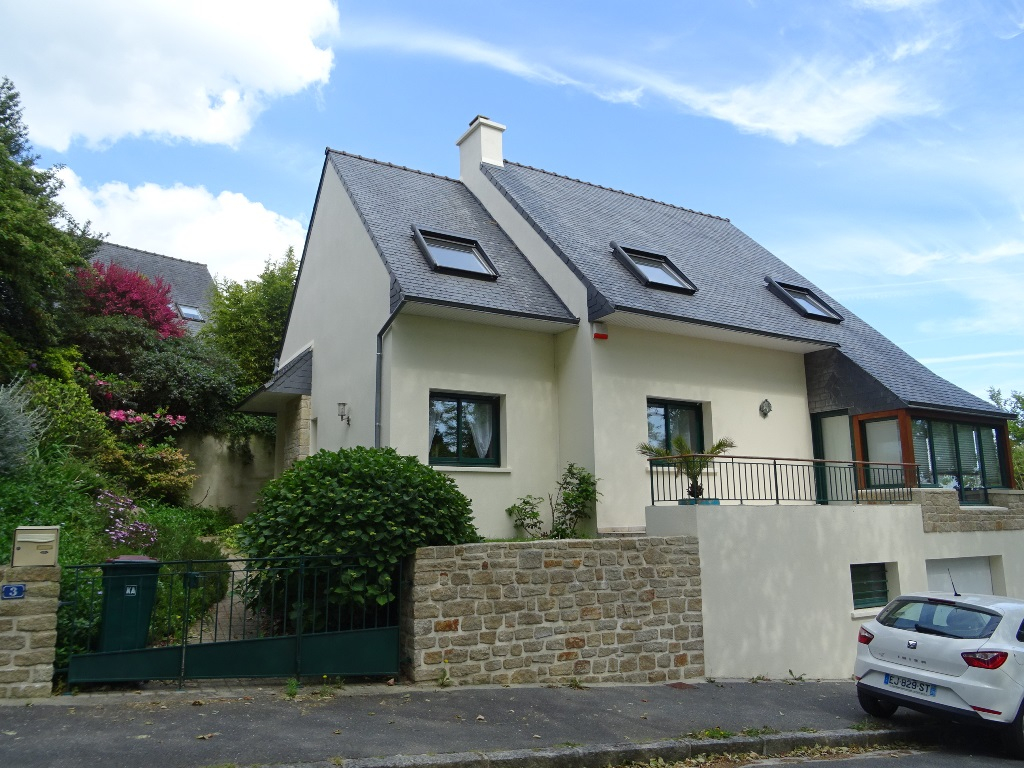 A VENDRE BREST BOUGUEN MAISON T6 138m² 4 CHAMBRES NON MITOYENNE JARDIN SOUS SOL COMPLET A VENDRE BREST BOUGUEN MAISON T6 138m² 4 CHAMBRES NON MITOYENNE JARDIN SOUS SOL COMPLET