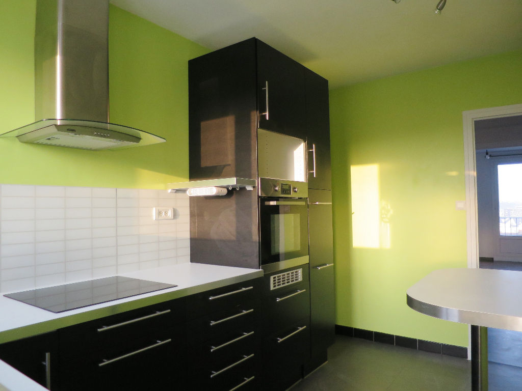 A LOUER BREST PRAT LEDAN APPARTEMENT T4 76M² 2 CHAMBRES BOX CAVE ASCENSEUR A LOUER BREST PRAT LEDAN APPARTEMENT T4 76M² 2 CHAMBRES BOX CAVE ASCENSEUR