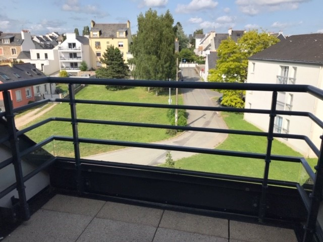 LANESTER LES RIVES DU SCORFF APPARTREMENT T2 de 50m² DERNIER ETAGE AVEC TERRASSE ASCENSEUR ET PARKINGS LANESTER LES RIVES DU SCORFF APPARTREMENT T2 de 50m² DERNIER ETAGE AVEC TERRASSE ASCENSEUR ET PARKINGS