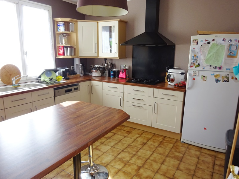 A LOUER PLABENNEC MAISON T5 DE 104.88 M² A LOUER PLABENNEC MAISON T5 DE 104.88 M²
