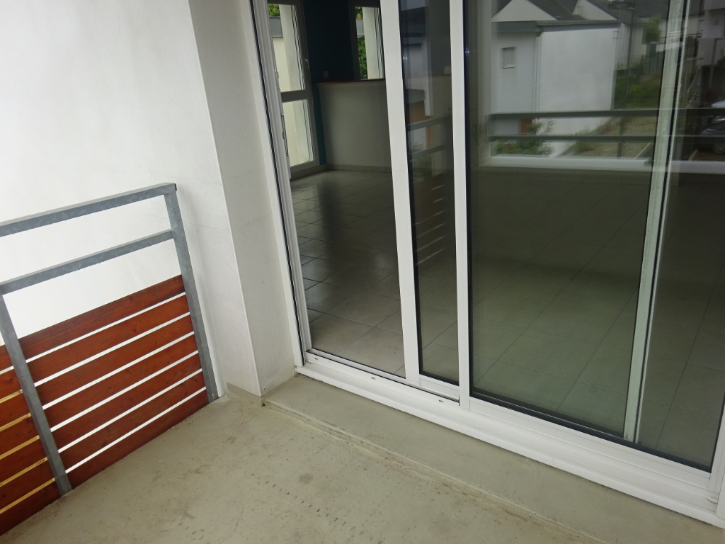 A VENDRE LANESTER APPARTEMENT T3 de 67m² GARAGE ET CELLIER A VENDRE LANESTER APPARTEMENT T3 de 67m² GARAGE ET CELLIER