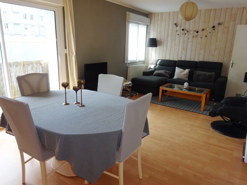 A LOUER BREST DOURJACQ APPARTEMENT T3 DE 70 M² A LOUER BREST DOURJACQ APPARTEMENT T3 DE 70 M²