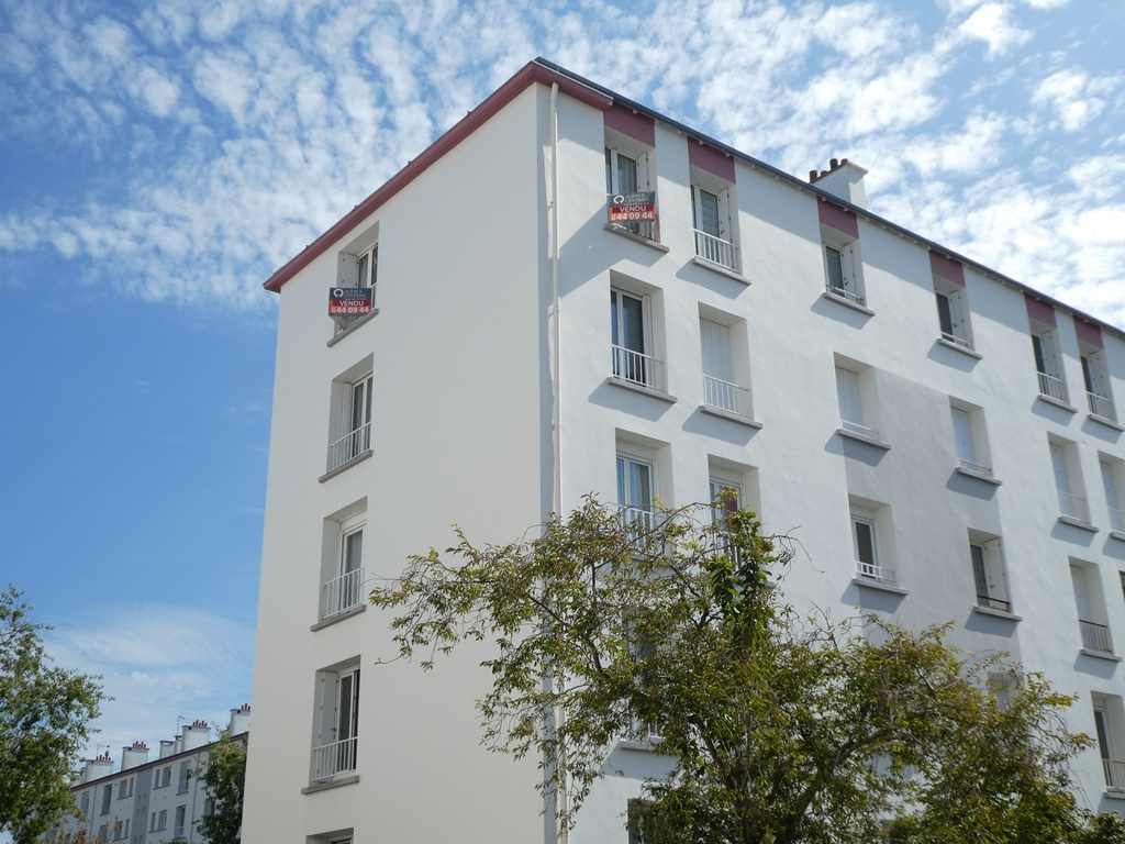 A VENDRE BREST PETIT PARIS APPARTEMENT T4 66M² 3 CHAMBRES CAVE A VENDRE BREST PETIT PARIS APPARTEMENT T4 66M² 3 CHAMBRES CAVE