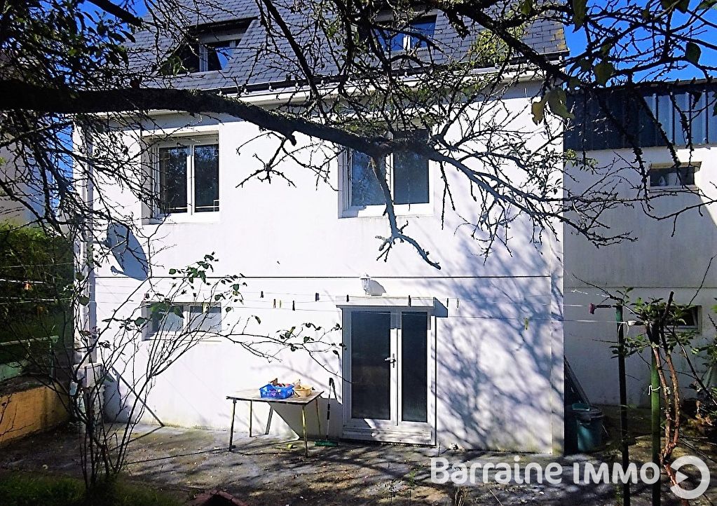 A VENDRE QUEVEN PROCHE BOURG MAISON T6 de 112m² TERRAIN de 482m² GARAGE SOUS SOL TOTAL ET COMBLES A VENDRE QUEVEN PROCHE BOURG MAISON T6 de 112m² TERRAIN de 482m² GARAGE SOUS SOL TOTAL ET COMBLES