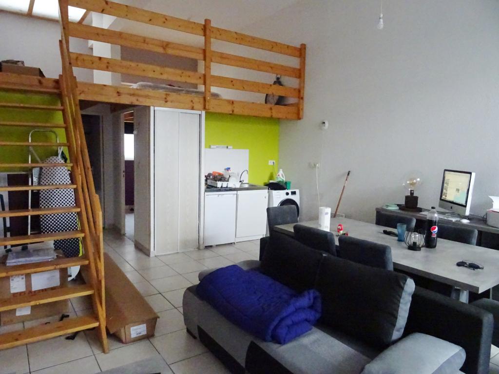A VENDRE EXCLUSIVITE BREST CENTRE VILLE HARTELOIRE APPARTEMENT T2 57.91m² CARREZ IMMEUBLE DE 2006 TERRASSE MEZZANINE PARKING PRIVATIF LOCATAIRE EN PLACE A VENDRE EXCLUSIVITE BREST CENTRE VILLE HARTELOIRE APPARTEMENT T2 57.91m² CARREZ IMMEUBLE DE 2006 TERRASSE MEZZANINE PARKING PRIVATIF LOCATAIRE EN PLACE