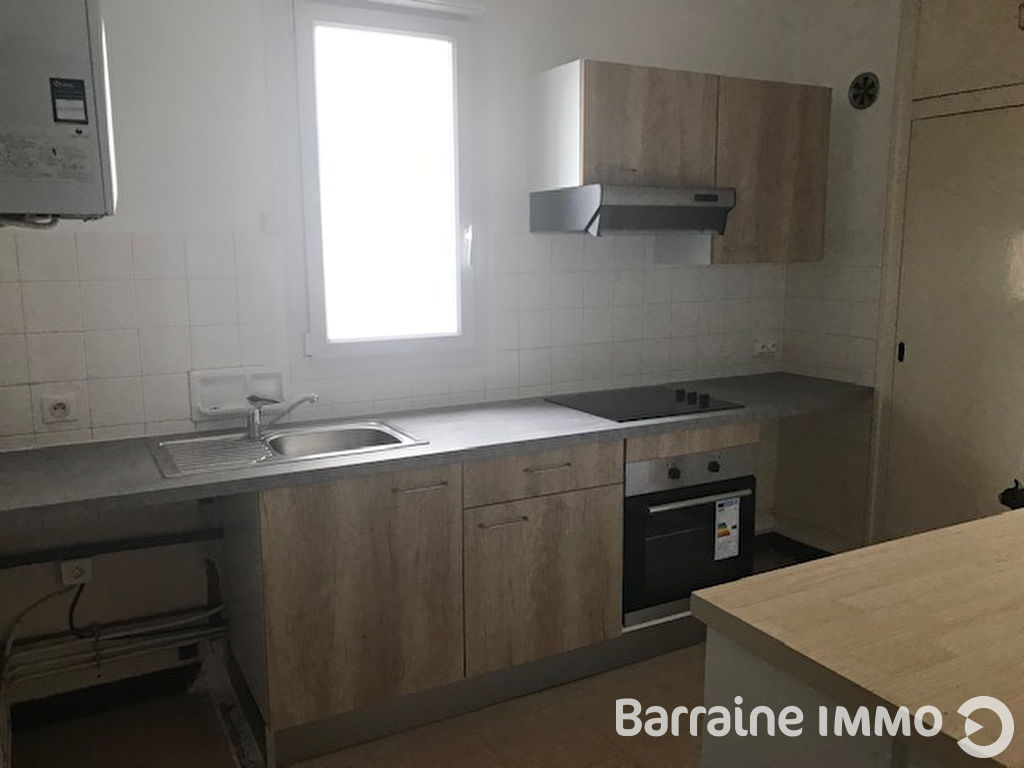 A LOUER - LORIENT CENTRE VILLE - BEL APPARTEMENT T3 de 59 m² avec BALCON A LOUER - LORIENT CENTRE VILLE - BEL APPARTEMENT T3 de 59 m² avec BALCON