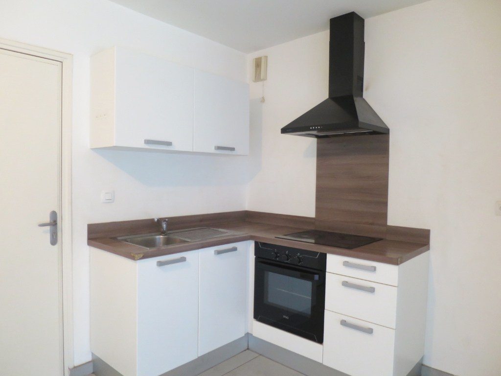 LOCATION BREST KERINOU APPARTEMENT T4 76.17M² RESIDENCE RECENTE ASCENSEUR PLACE DE PARKING CAVE LOCATION BREST KERINOU APPARTEMENT T4 76.17M² RESIDENCE RECENTE ASCENSEUR PLACE DE PARKING CAVE