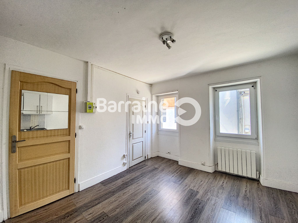 LOCATION BREST LAMBEZELLEC APPARTEMENT T1 BIS 20.55 M² A DEUX PAS DU BOURG LOCATION BREST LAMBEZELLEC APPARTEMENT T1 BIS 20.55 M² A DEUX PAS DU BOURG
