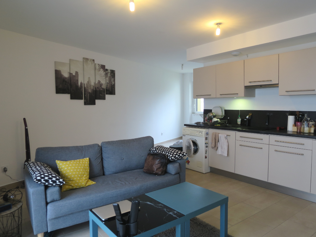 LOCATION BREST STRASBOURG APPARTEMENT T1 40,70 M² RESIDENCE RECENTE BBC TRAMWAY A 2 PAS PROCHE CENTRE ET TOUS COMMERCES LOCATION BREST STRASBOURG APPARTEMENT T1 40,70 M² RESIDENCE RECENTE BBC TRAMWAY A 2 PAS PROCHE CENTRE ET TOUS COMMERCES