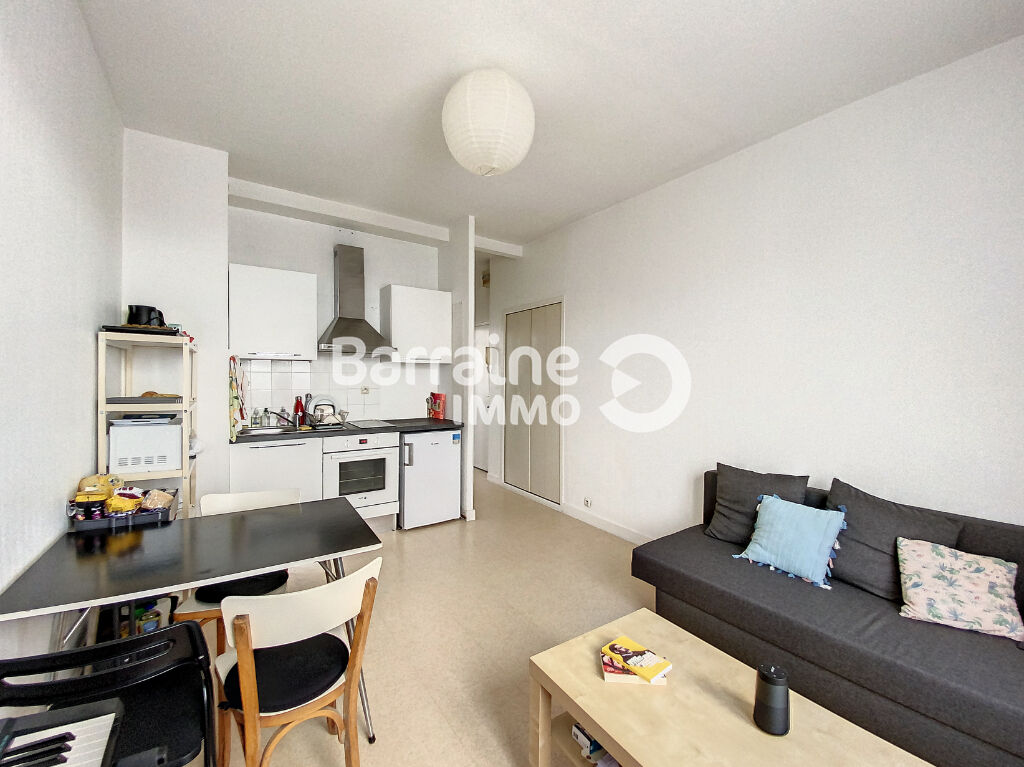 LOCATION BREST KERINOU APPARTEMENT T1 bis 29.15 M² RESIDENCE CALME LOCATION BREST KERINOU APPARTEMENT T1 bis 29.15 M² RESIDENCE CALME