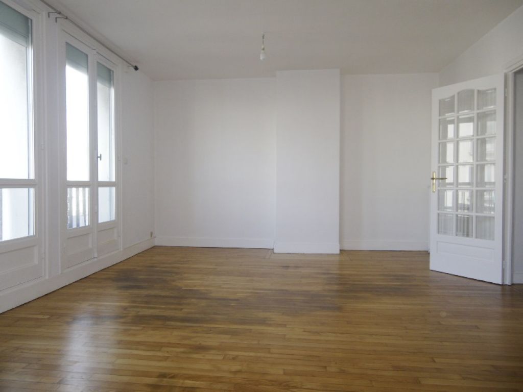 A VENDRE BREST SIAM TRIANGLE D'OR APPARTEMENT T5 88m² PARFAIT ETAT A VENDRE BREST SIAM TRIANGLE D'OR APPARTEMENT T5 88m² PARFAIT ETAT