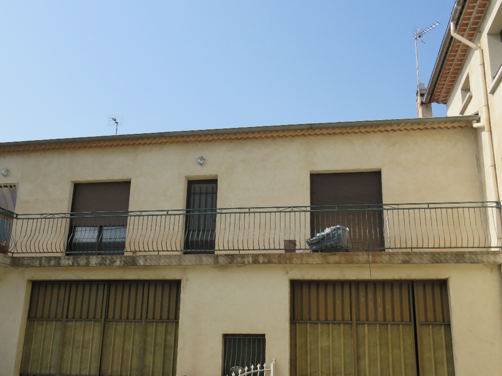 T3 neuf avec garage et grand balcon proche commodités T3 neuf avec garage et grand balcon proche commodités
