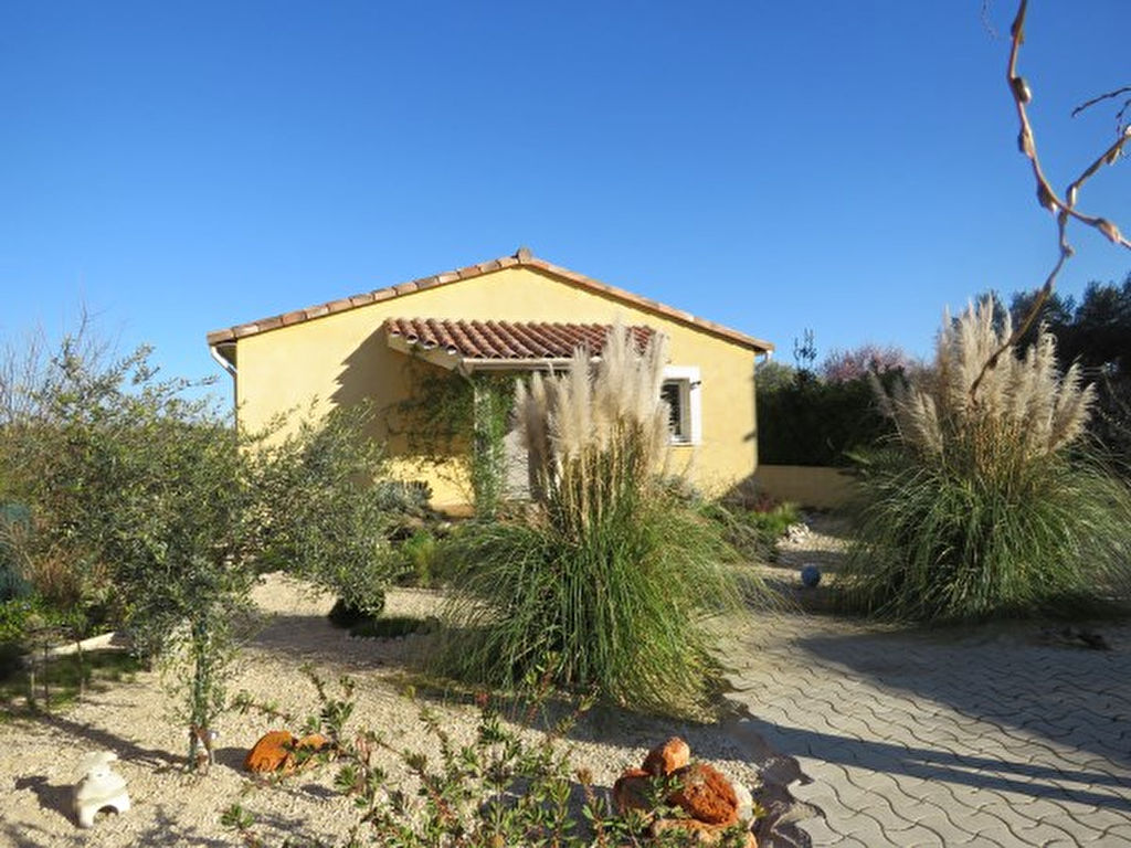 GRANDE VILLA LUMINEUSE GRANDE VILLA LUMINEUSE