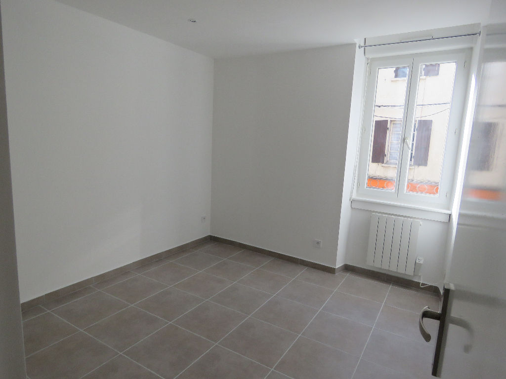Appartement Besseges T3 avec terrasse Appartement Besseges T3 avec terrasse