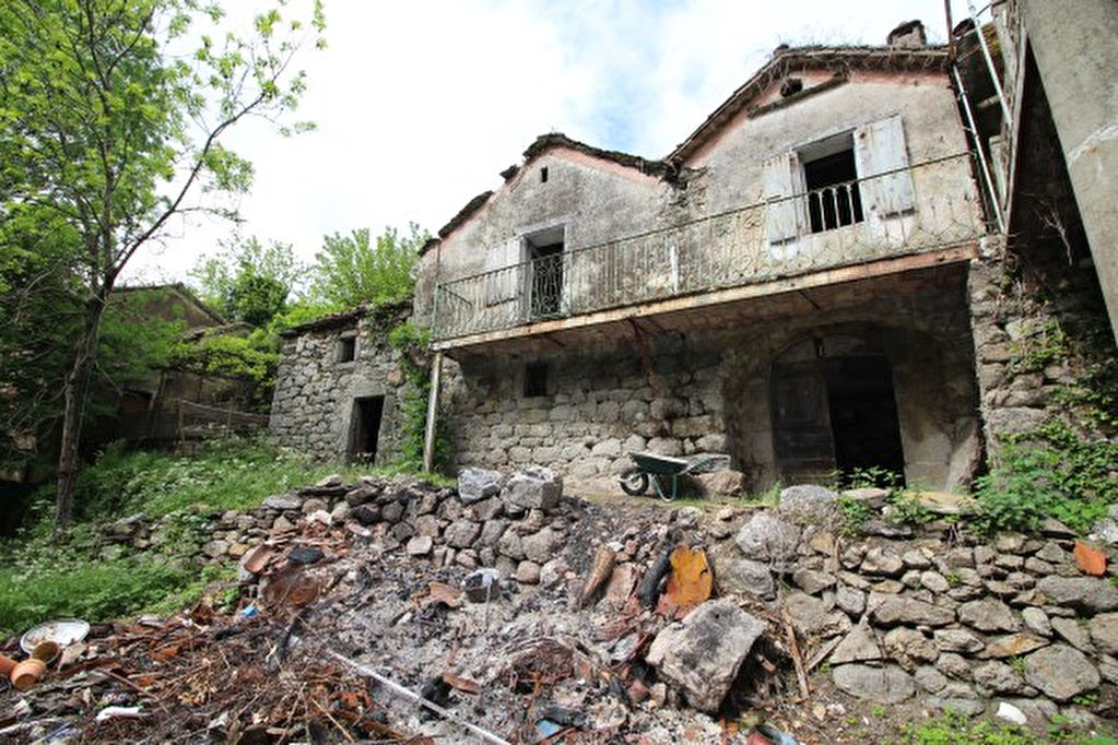 Maison à restaurer Maison à restaurer