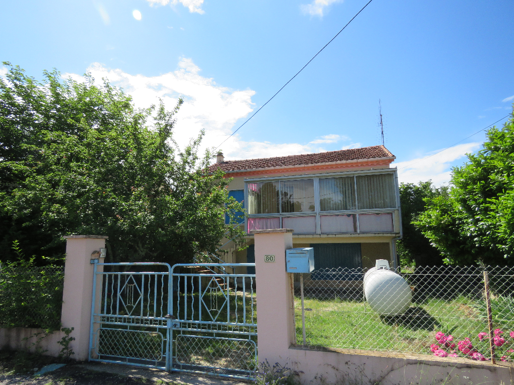MAISON AVEC DEUX APPARTEMENTS MAISON AVEC DEUX APPARTEMENTS