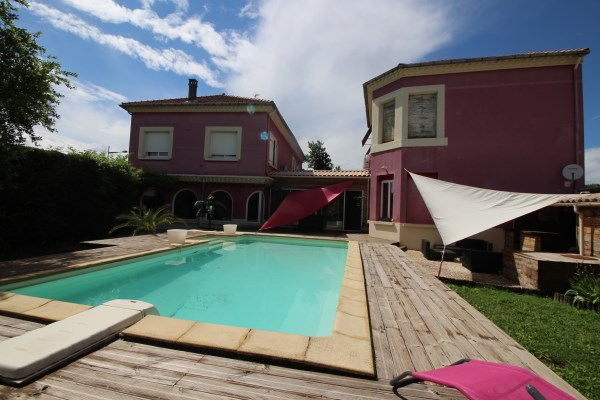 MAISON AVEC PISCINE MAISON AVEC PISCINE