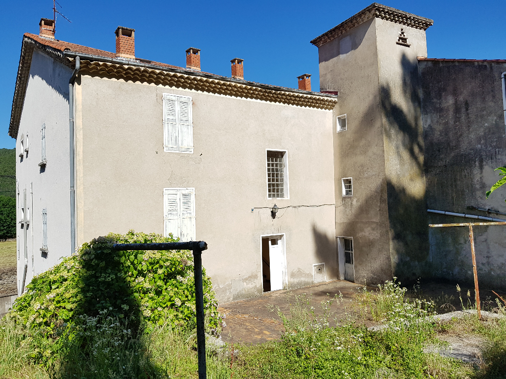 IMMEUBLE AVEC RENTABILITÉ LOCATIVE IMMEUBLE AVEC RENTABILITÉ LOCATIVE