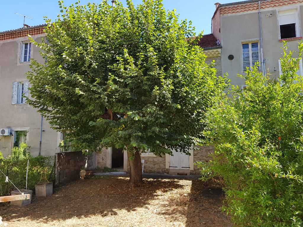 MAISON AVEC JARDIN OU INVESTISSEMENT MAISON AVEC JARDIN OU INVESTISSEMENT