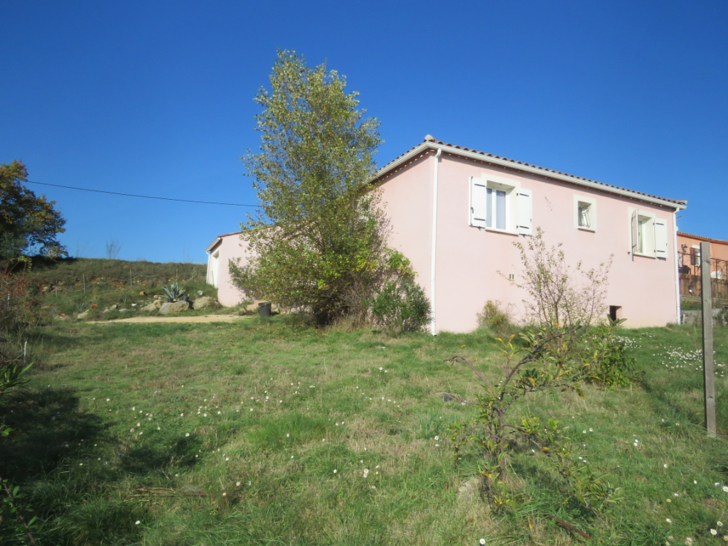 VILLA 5 CHAMBRES SUR 1065 M² DE TERRAIN VILLA 5 CHAMBRES SUR 1065 M² DE TERRAIN