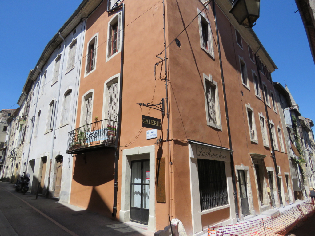 Local commercial Saint-ambroix 45 m2 Local commercial Saint-ambroix 45 m2